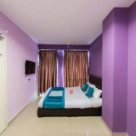 De Jaya Hotel 八打灵再也 外观 照片