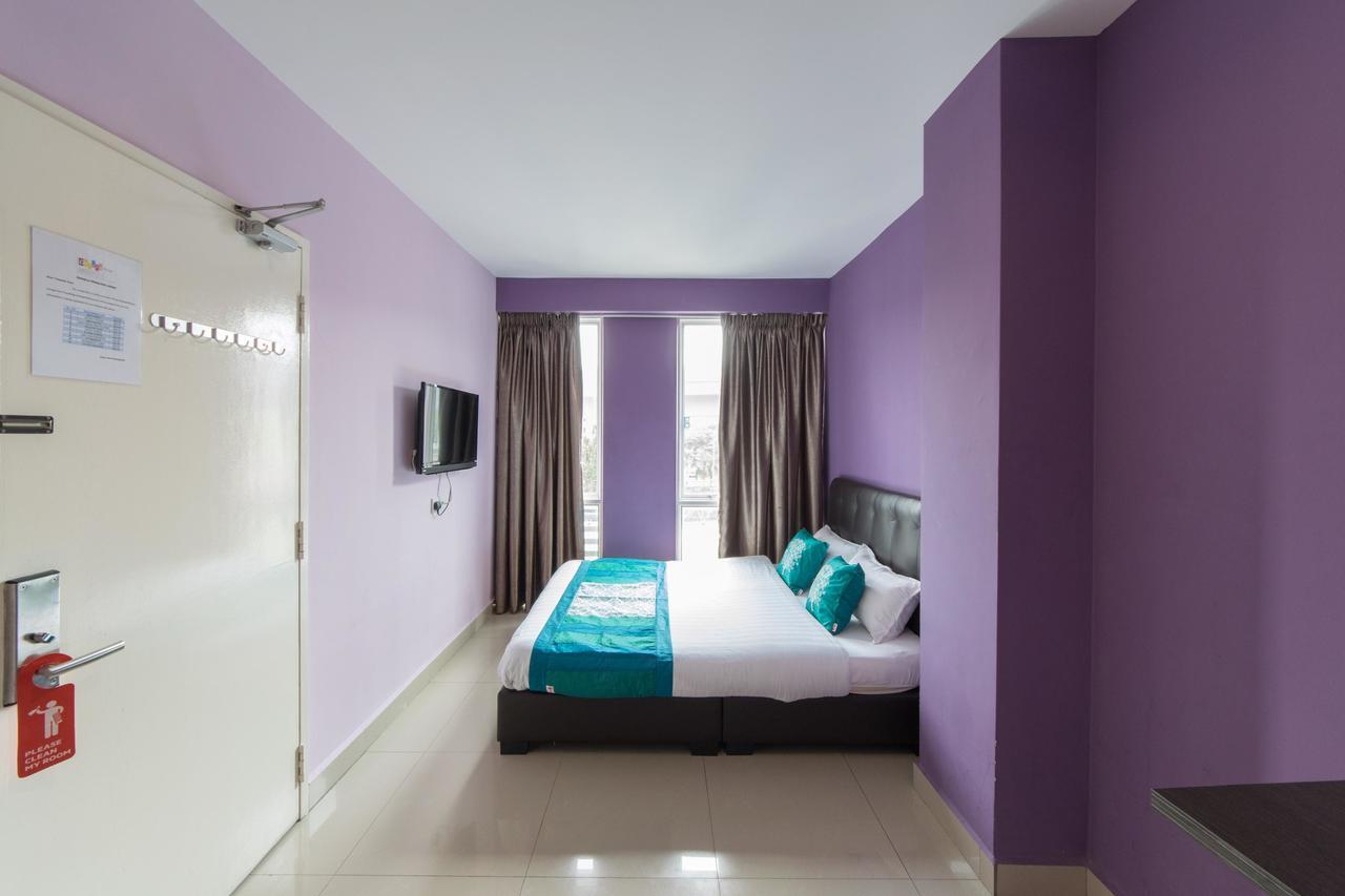 De Jaya Hotel 八打灵再也 外观 照片