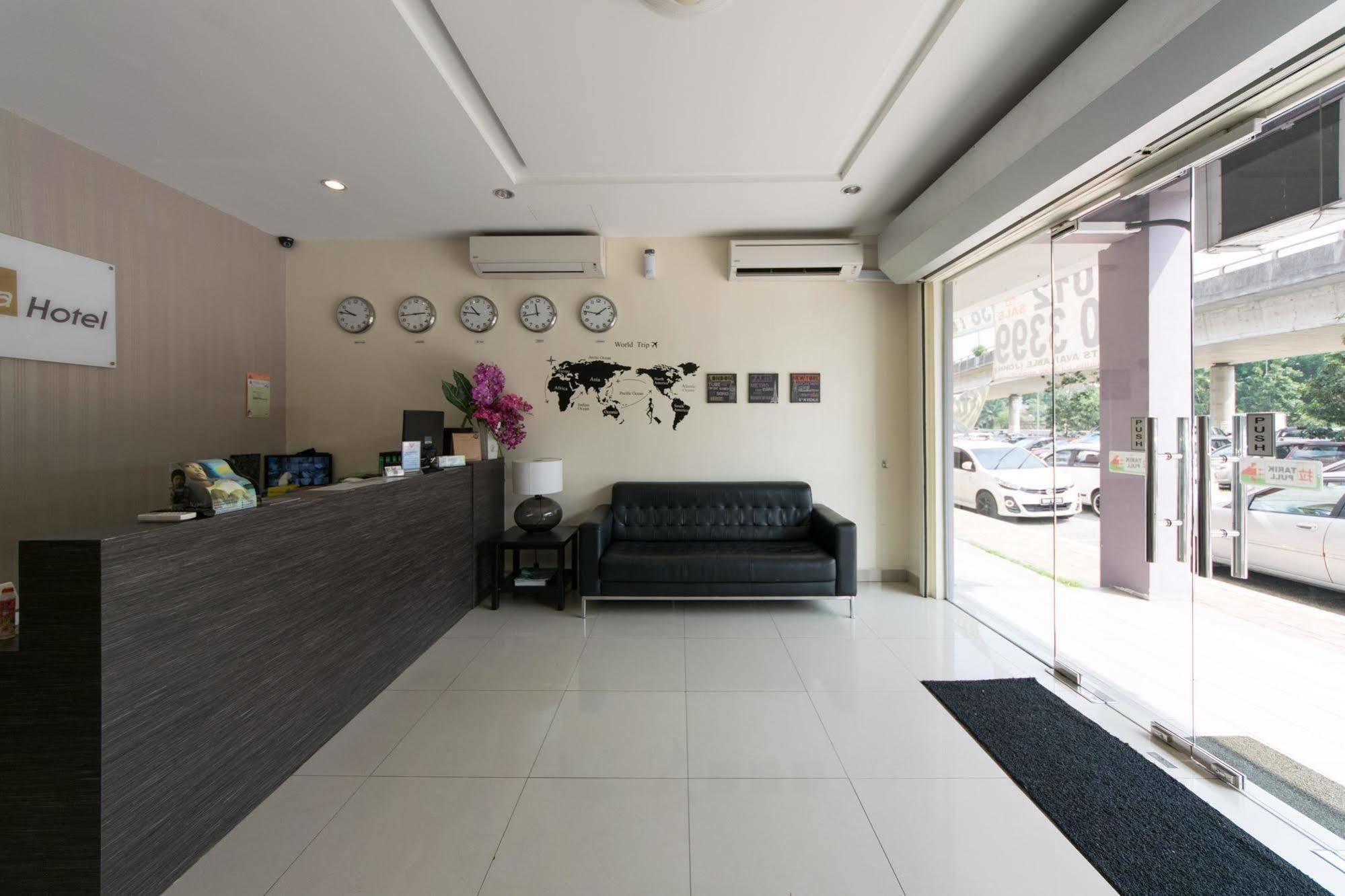 De Jaya Hotel 八打灵再也 外观 照片