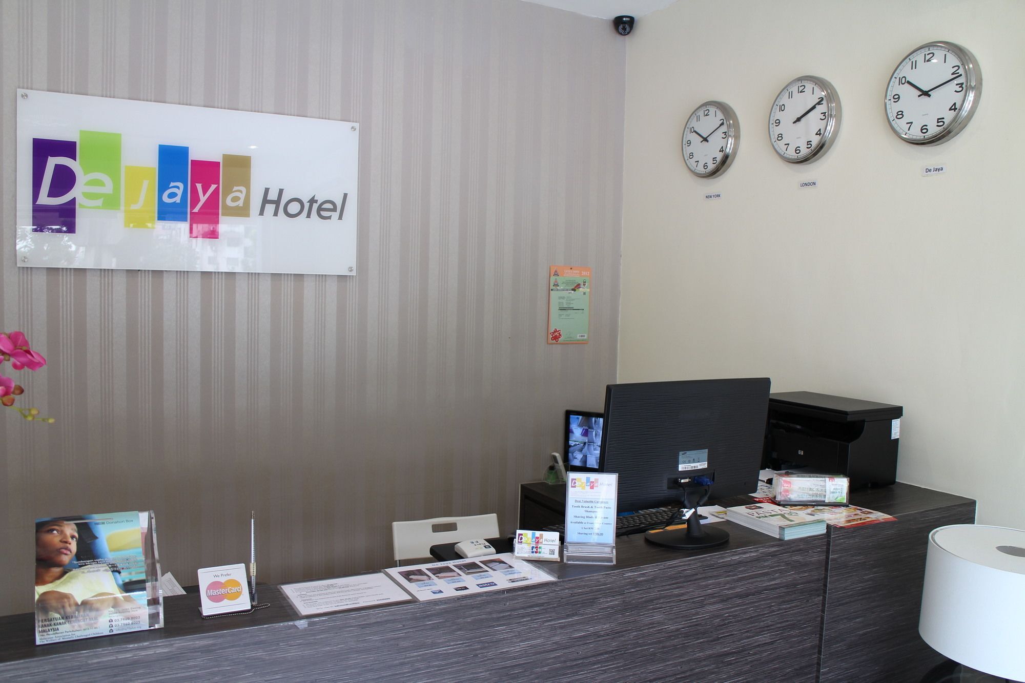 De Jaya Hotel 八打灵再也 外观 照片